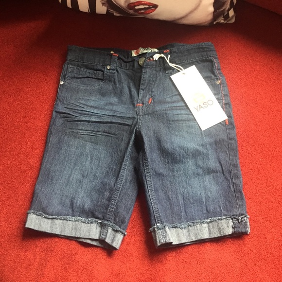 Other - Yaso new with tags Bermuda shorts. Girls Sz 14.